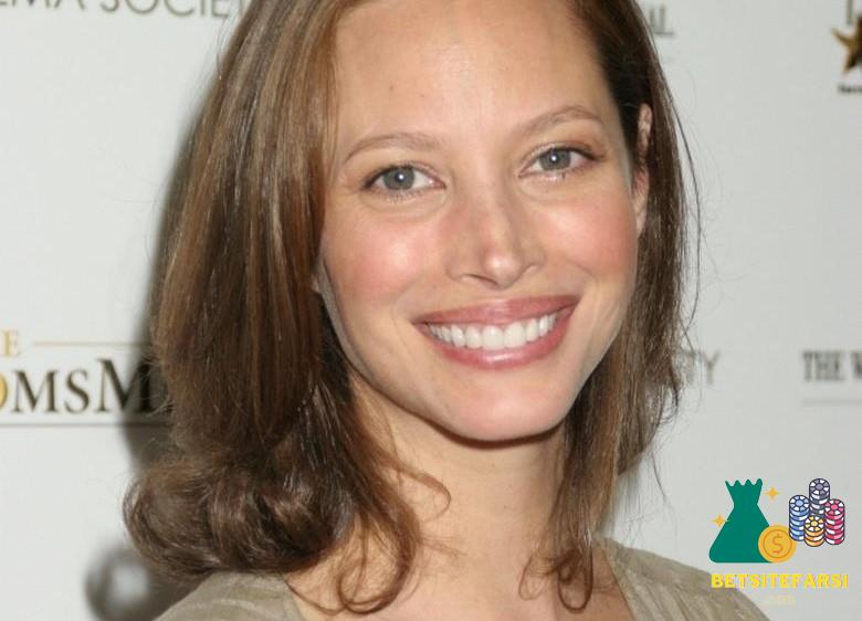 درآمد این مدل چقدر است؟